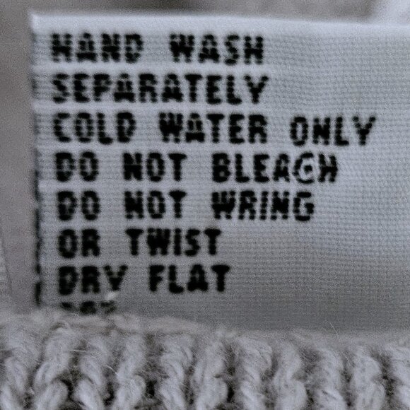 Newport News Light Gray Cable Knit Button-Down Sweater - M - Picture 4 of 9